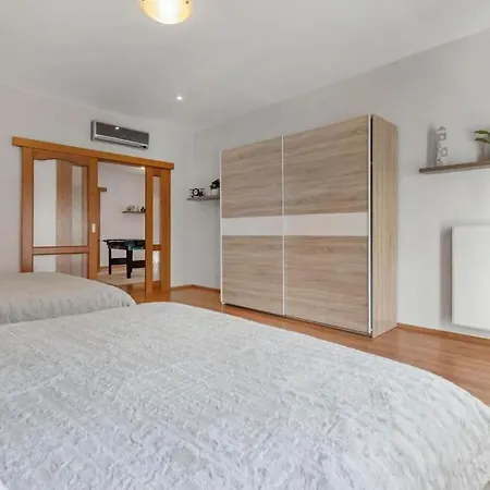 Exclusive In Centre Apartment Bratislava