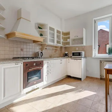 Apartament Exclusive In Centre *