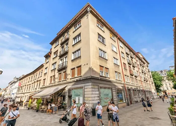 Appartement Exclusive In Centre Bratislava