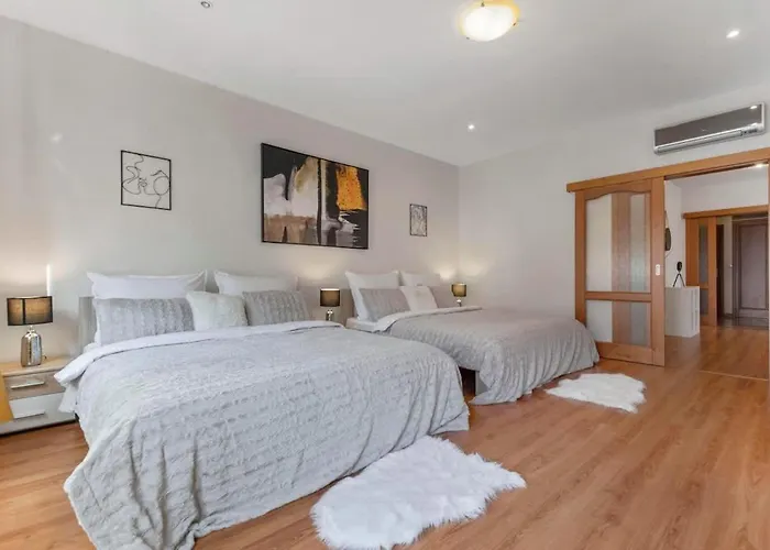 Exclusive In Centre *